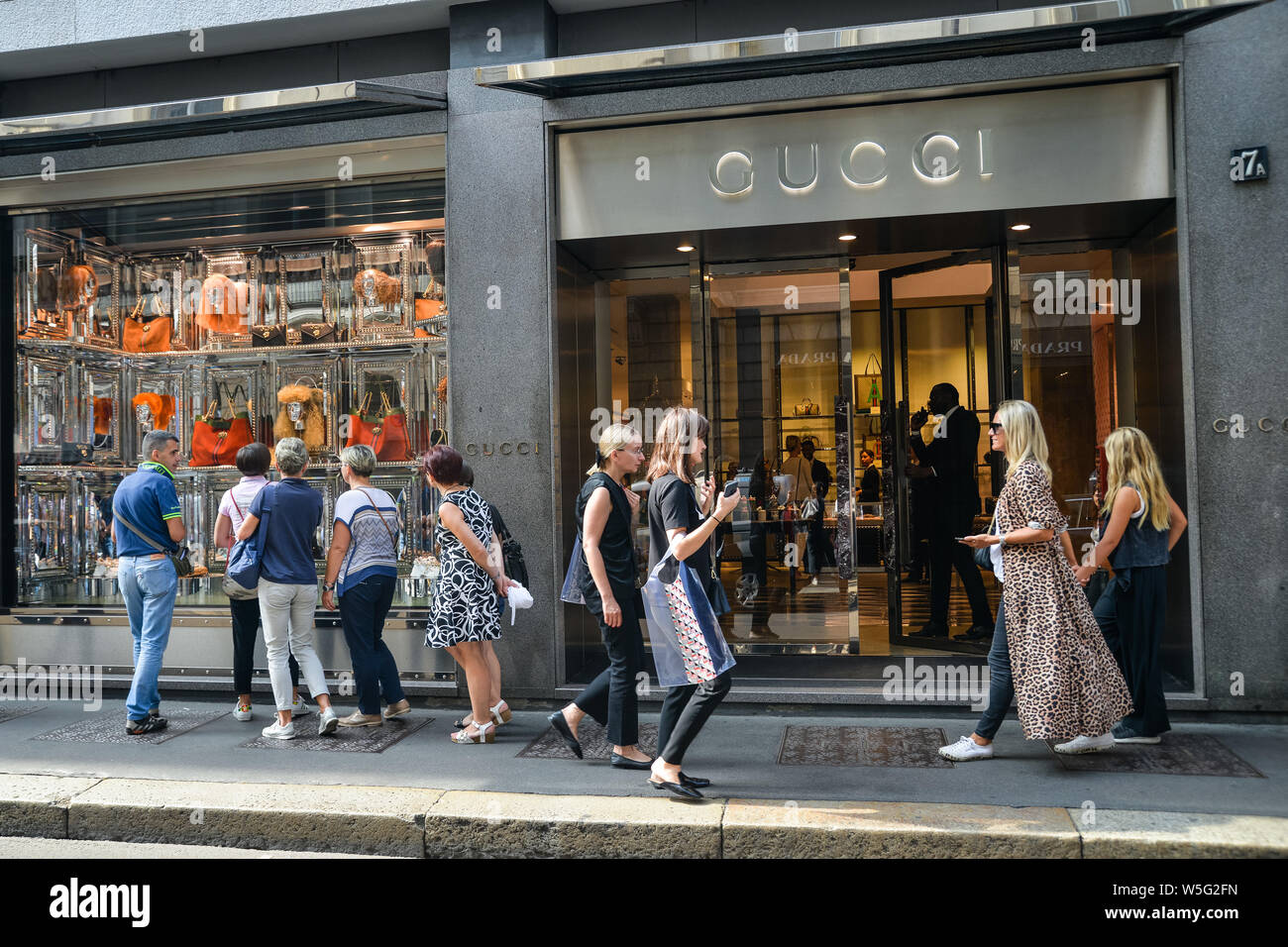 Autumn Bicester Outlet GUCCI Shop September 2022 New Full video