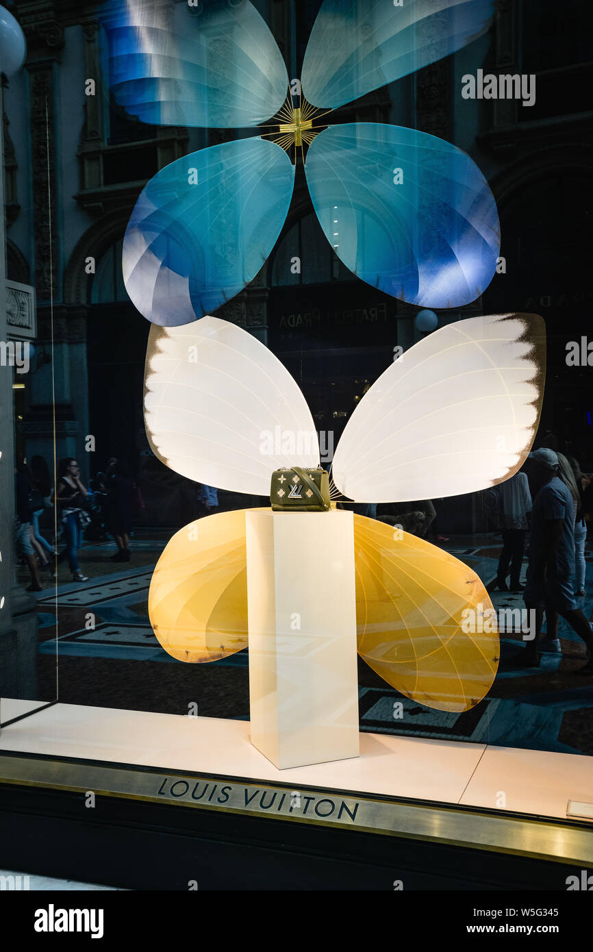 MILAN, ITALY - APRIL 26, 2017: View at Louis Vuitton shop in Milan, Italy. Louis  Vuitton is a French fashion house founded in 1854 and one of the worl Stock  Photo - Alamy