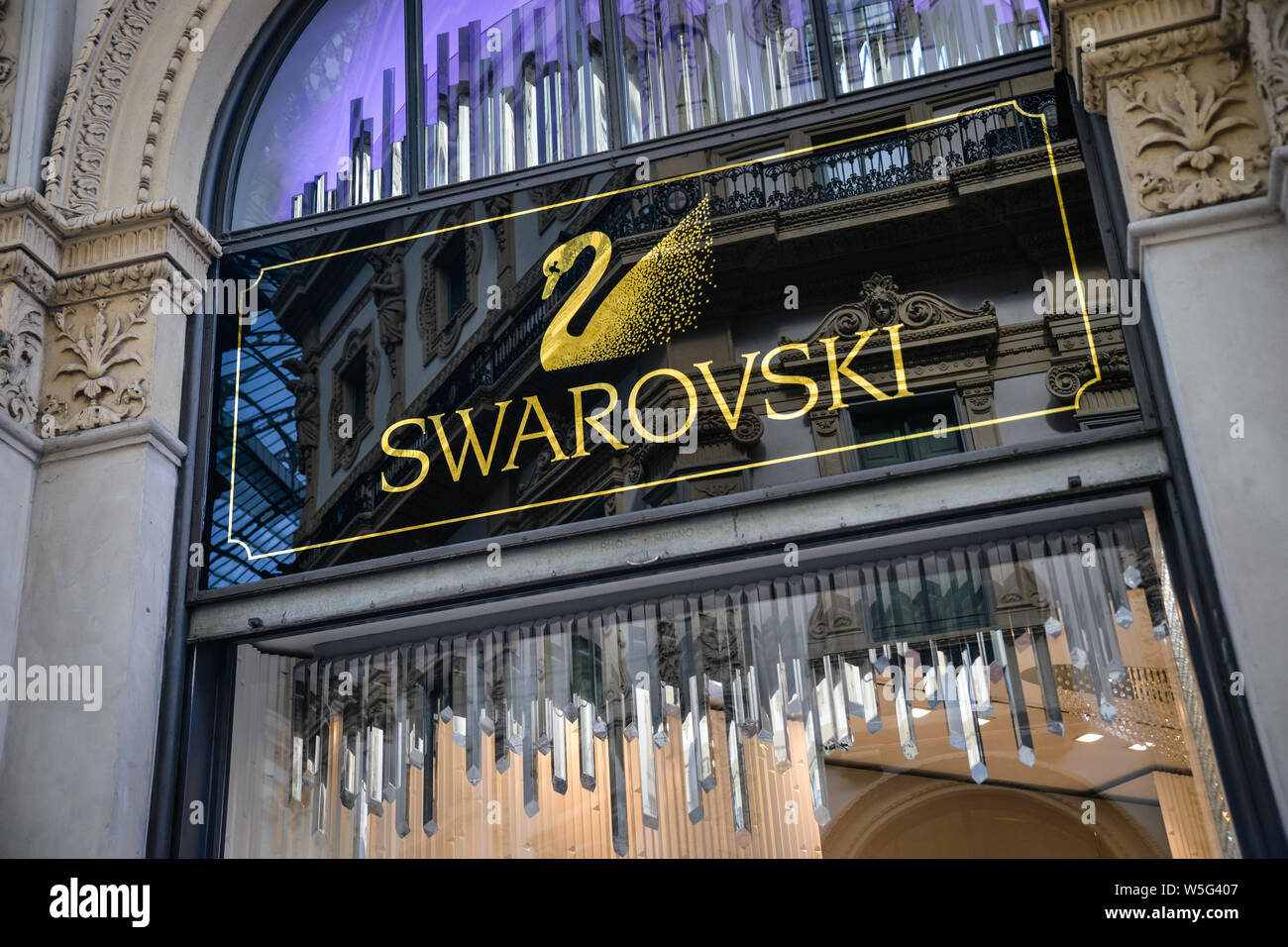 Swarovski store hi-res stock photography and images - Page 3 - Alamy