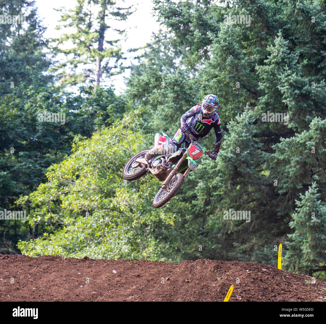 Washougal, WA USA. 27th July, 2019. # 1 Eli Tomac gets between section 21 and 22 during the Lucas Oil Pro Motocross Washougal National 450 class championship at Washougal MX park Washougal, WA Thurman James/CSM/Alamy Live News Stock Photo