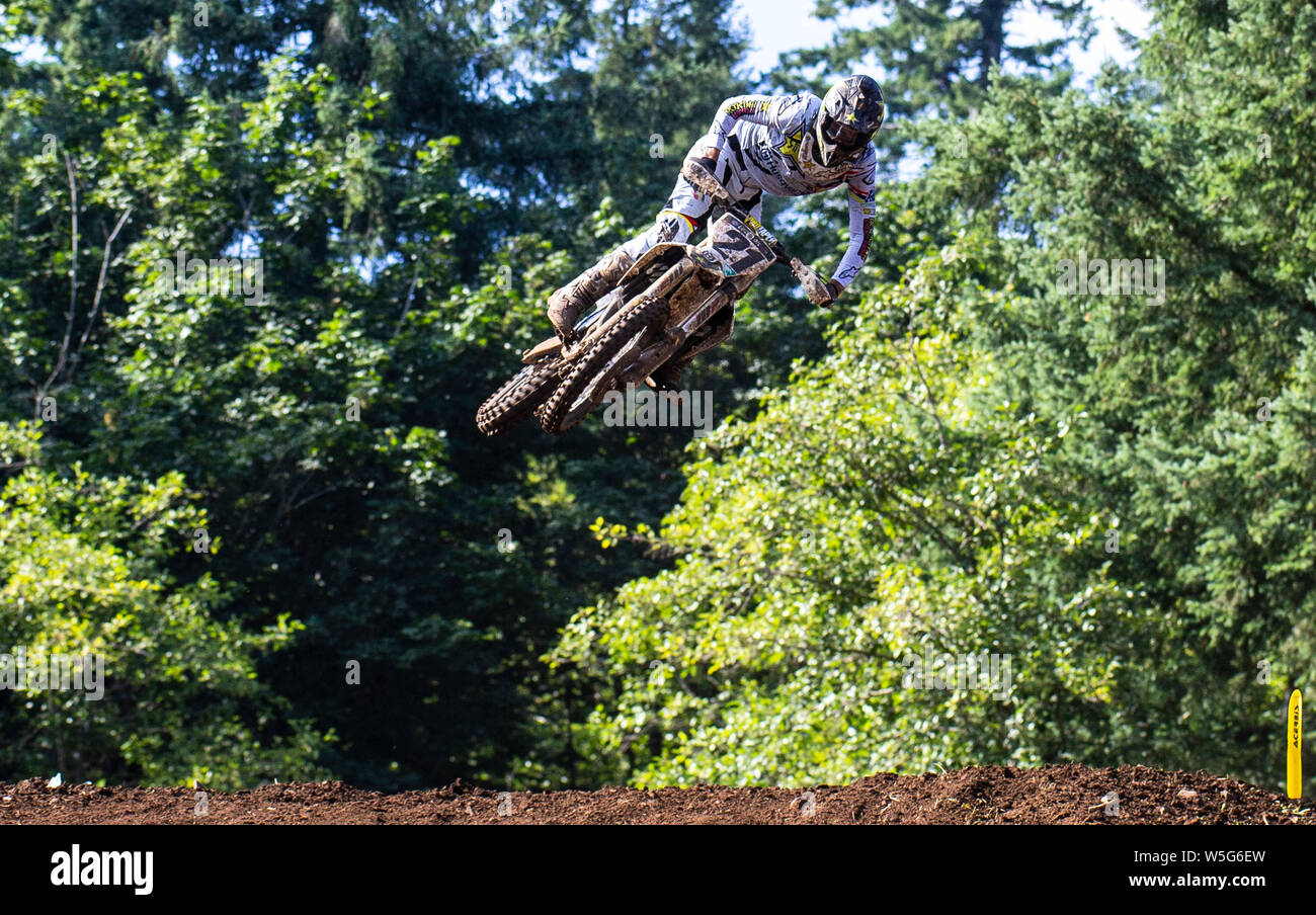 Washougal, WA USA. 27th July, 2019. # 21 Jason Anderson gets air between section 21 during the Lucas Oil Pro Motocross Washougal National 450 class championship at Washougal MX park Washougal, WA Thurman James/CSM/Alamy Live News Stock Photo
