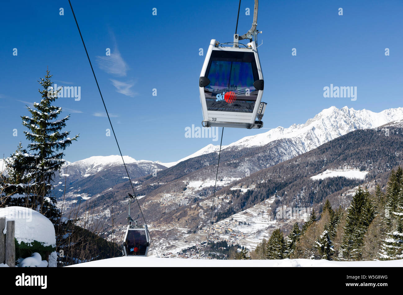Mt di legno hi-res stock photography and images - Alamy