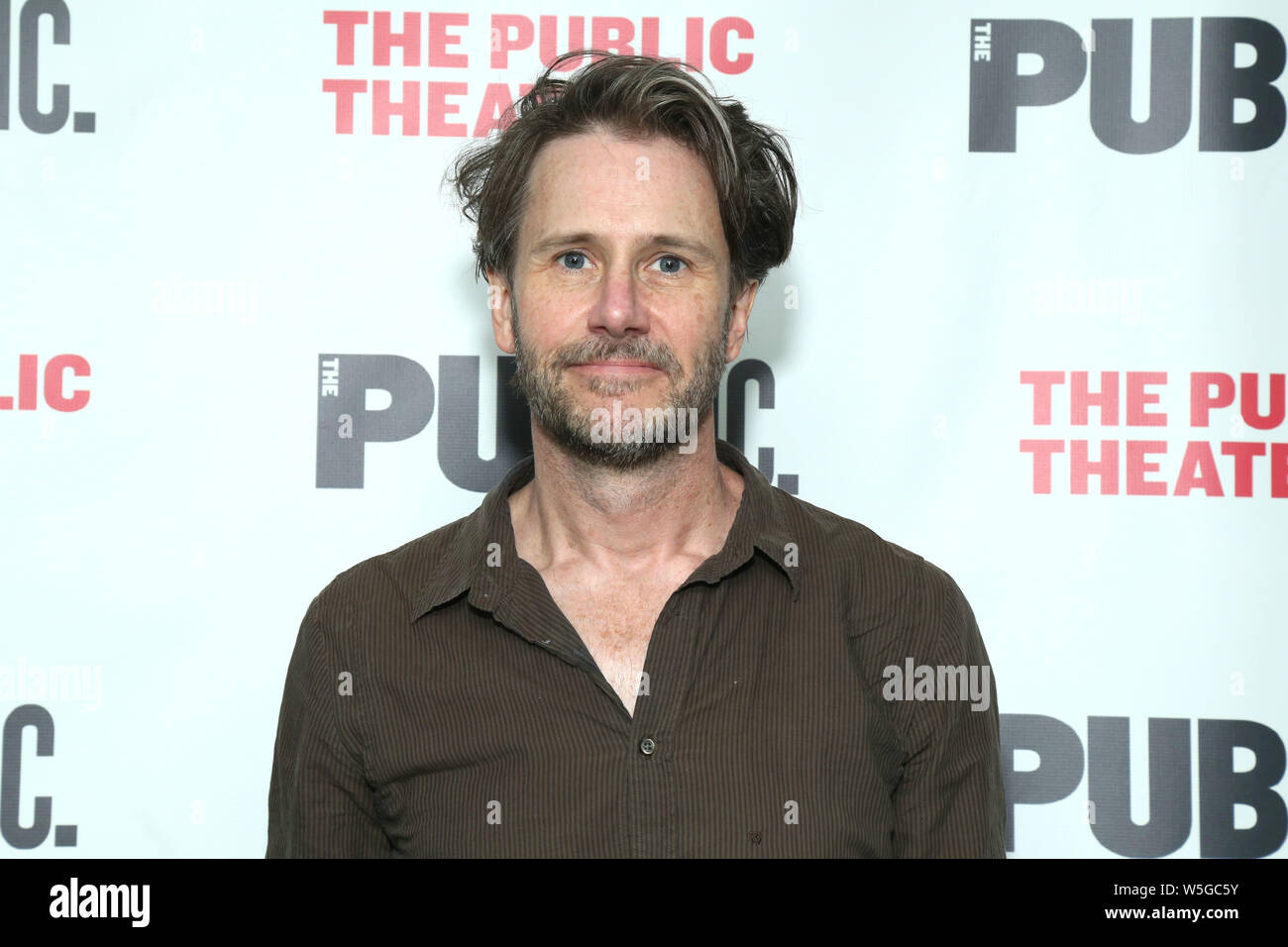 Josh hamilton actors hi-res stock photography and images - Alamy