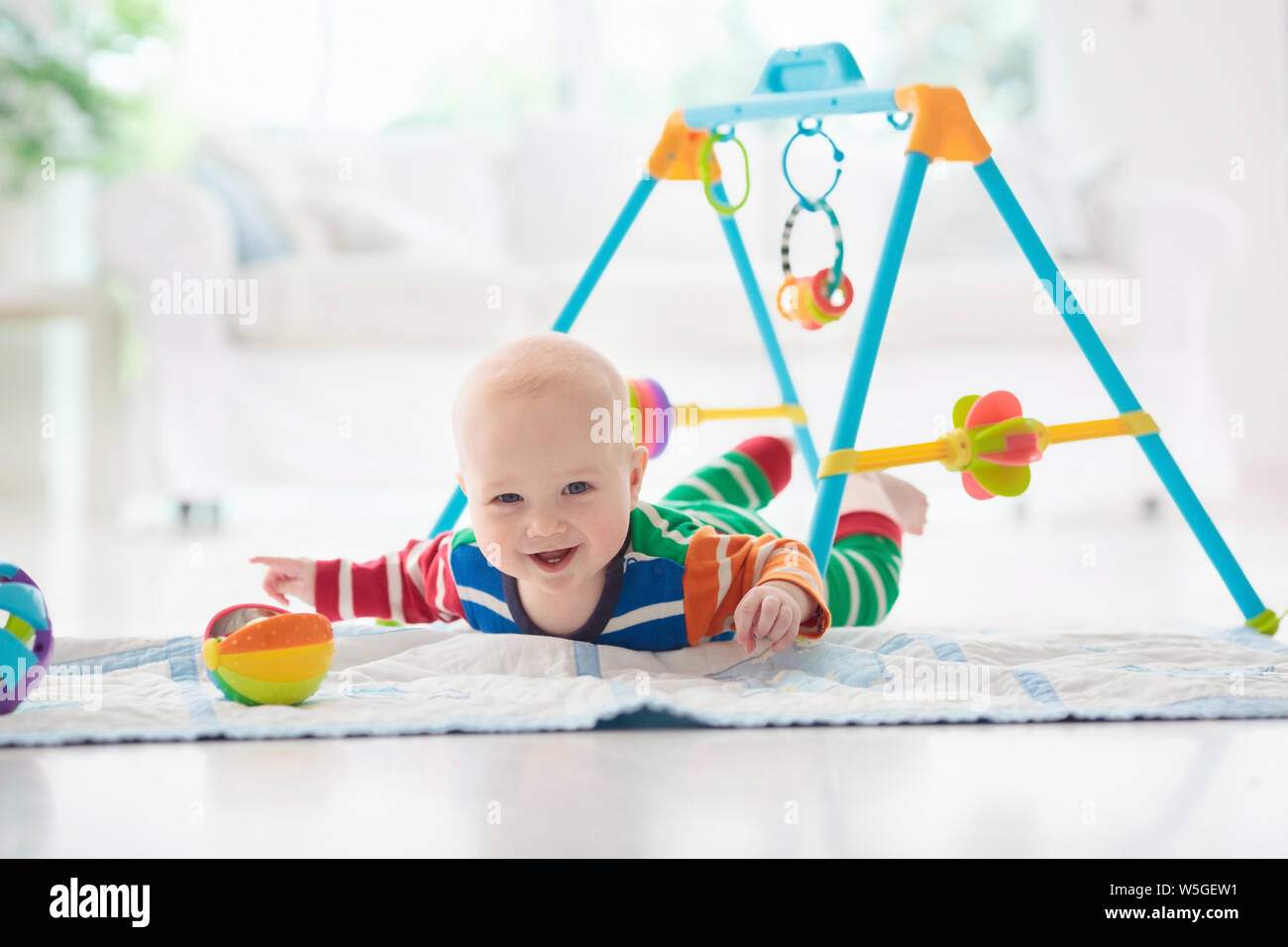 hanging toys for kids