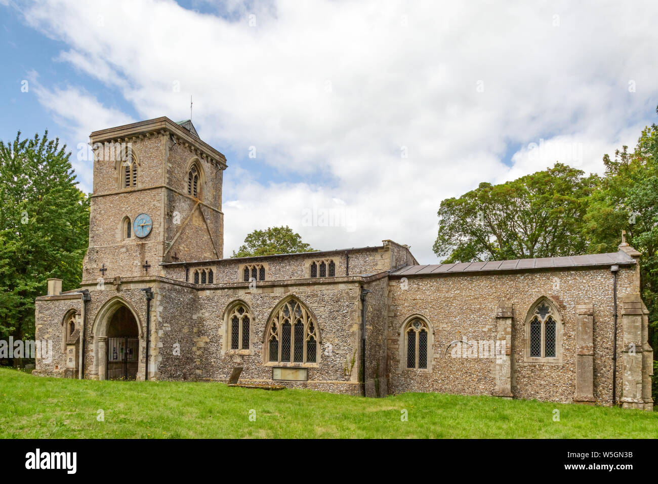 Bledlow Buckinghamshire - Holy Trinity Church, Bledlow village, Aylesbury Vale, Buckinghamshire UK Stock Photo