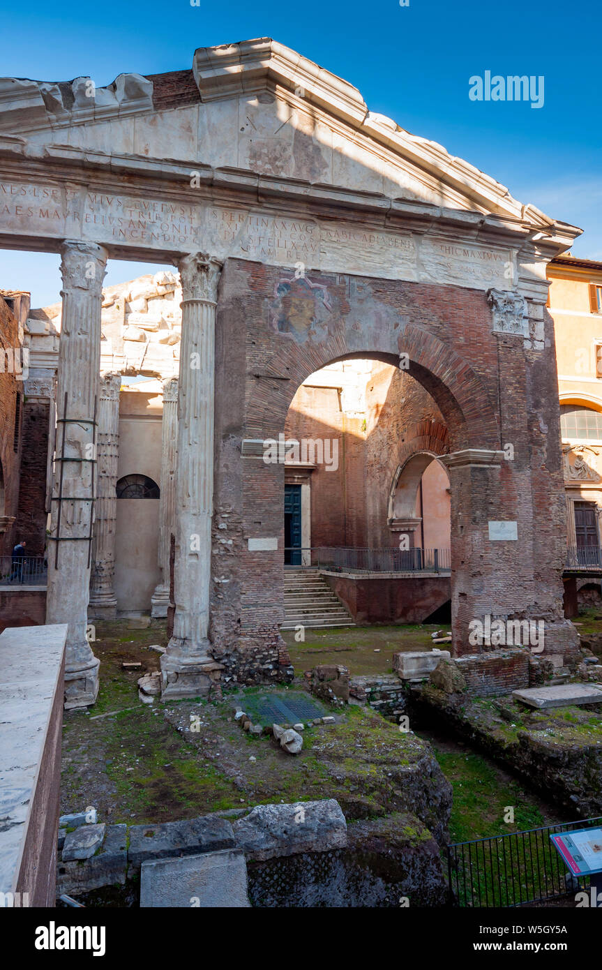 portico-of-octavia-dating-from-27-bc-unesco-world-heritage-site-rome