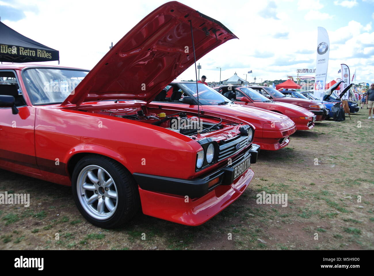 A line of classic cars parked up on display at the Riviera classic car