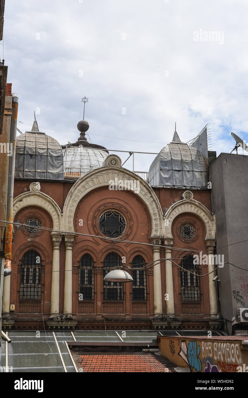 Ashkenazi synagogue hi-res stock photography and images - Alamy