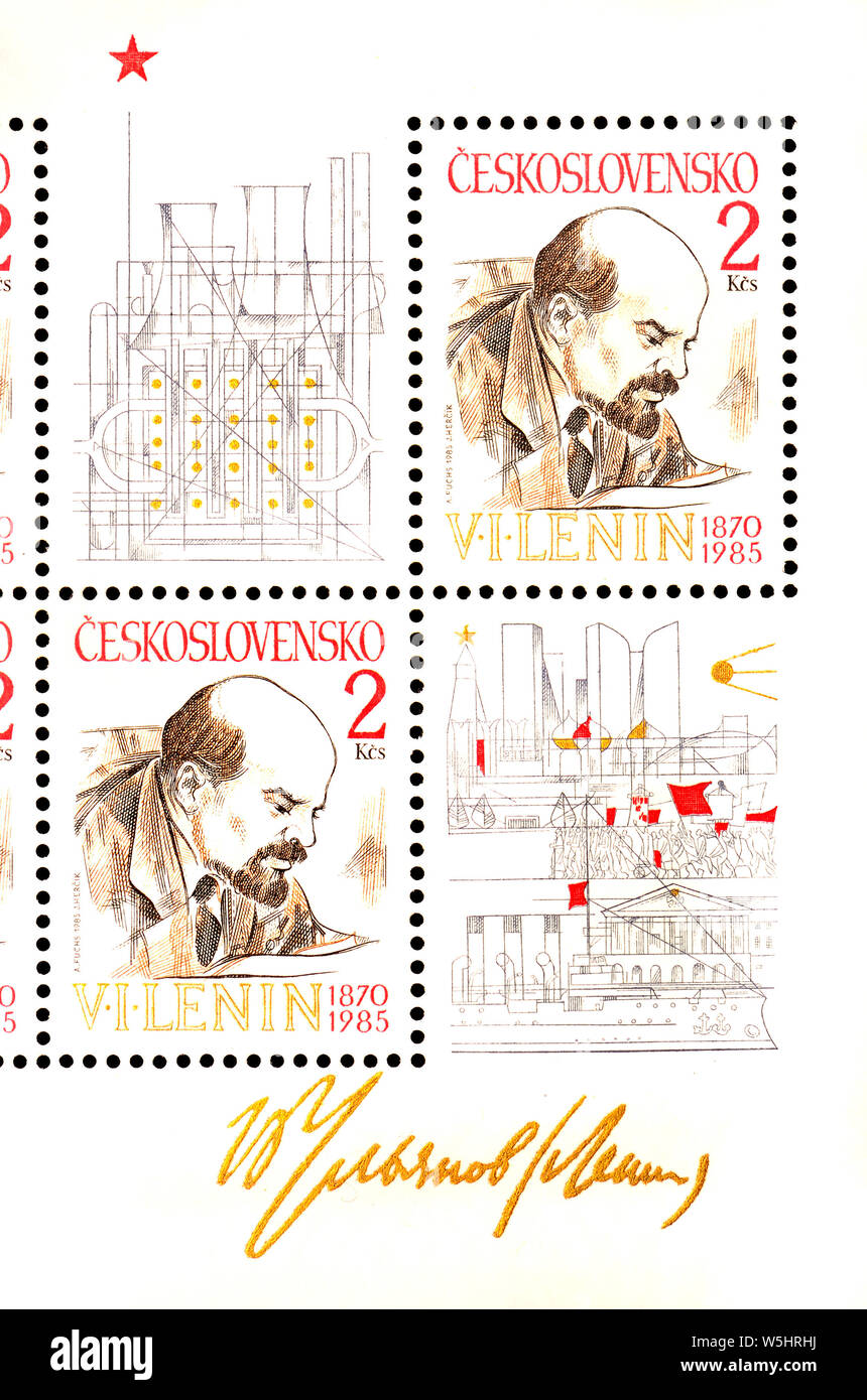 Czechoslovakian postage stamp mini sheet (1985): 115th anniversary of the birth of Lenin - Vladimir Ilyich Ulyanov (1870 - 1924) Stock Photo
