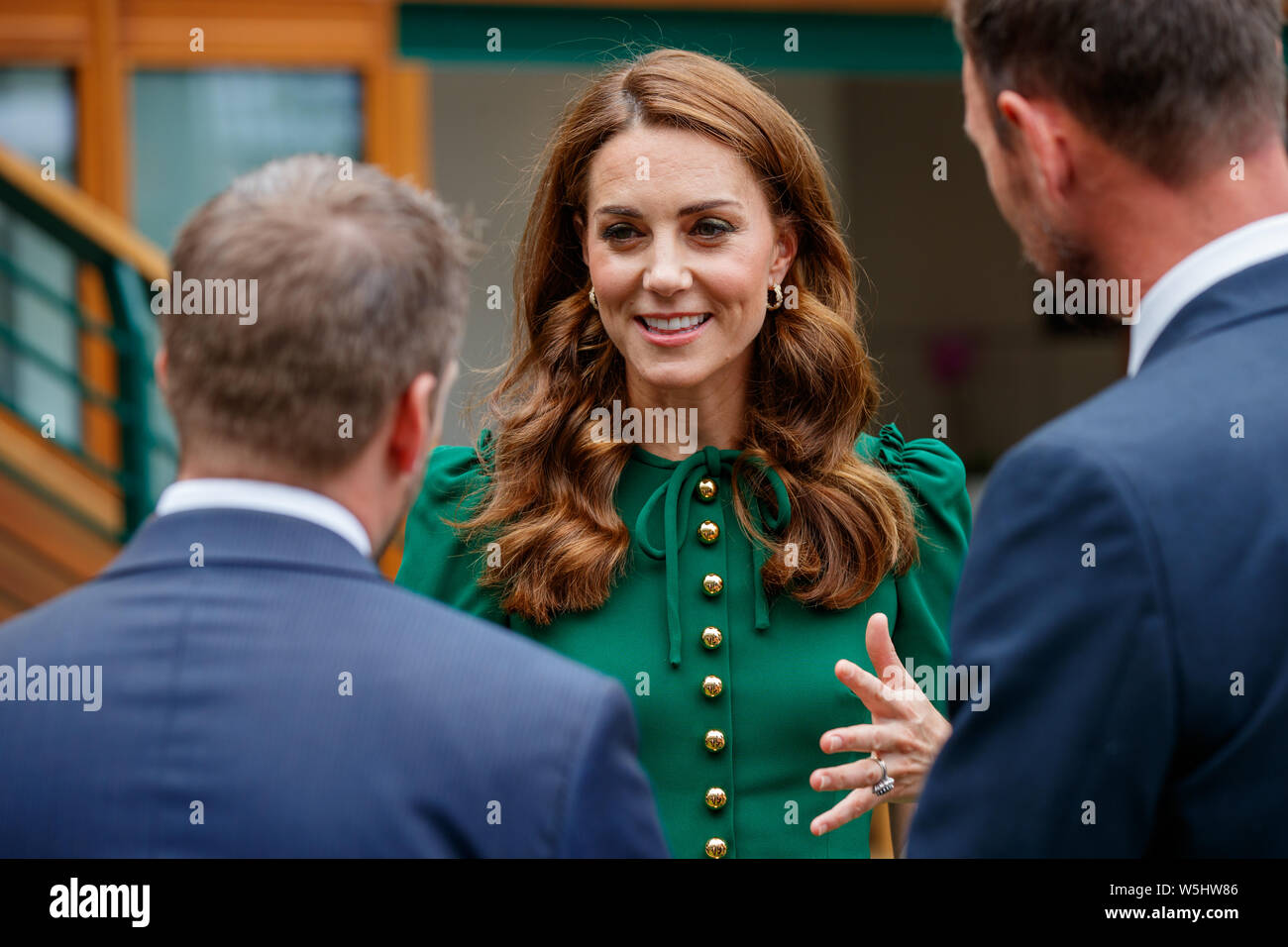 Kate cambridge green dress hi-res stock photography and images - Alamy Kate cambridge green dress hi-res stock photography and images - Alamy