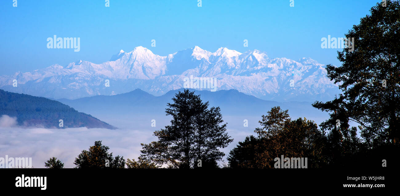 Hidden himalayas hi-res stock photography and images - Alamy