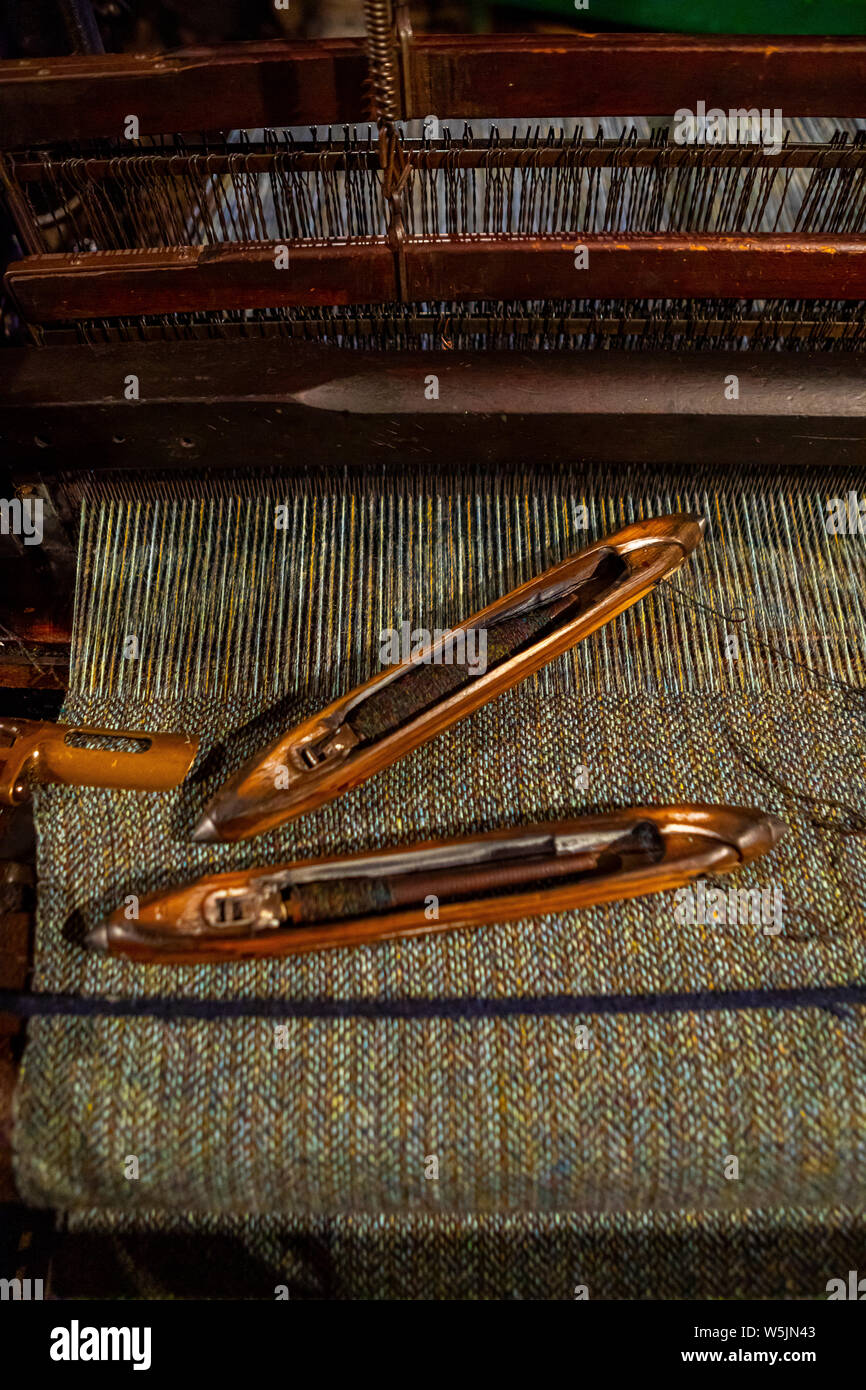 Weaving shuttle hires stock photography and images Alamy