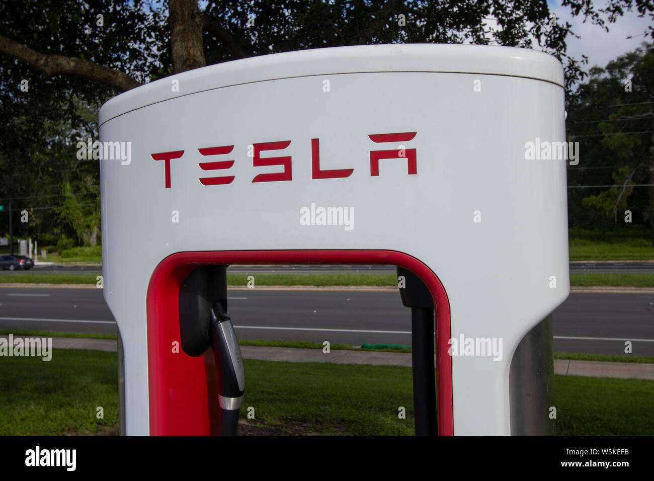A Tesla charging station Stock Photo - Alamy