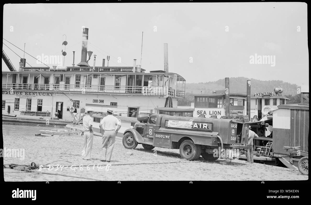 Chattanooga Wharf, Dredge Kentucky Stock Photo