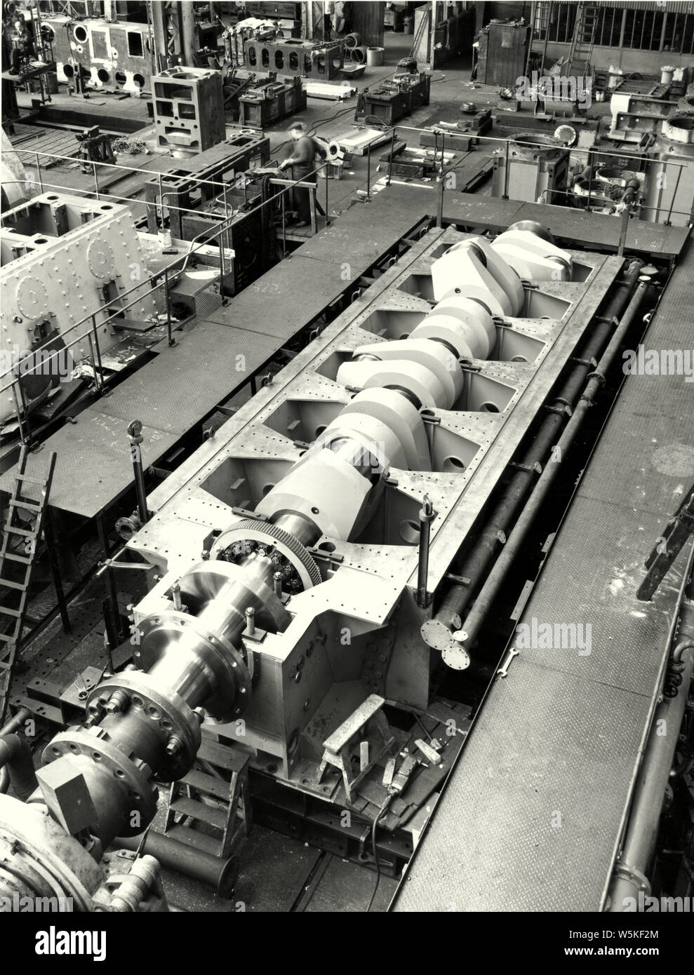 Doxford crankshaft hires stock photography and images Alamy