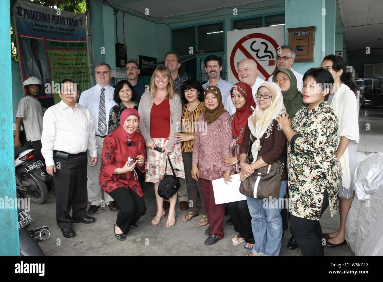 DAA visits theSTI (Sexually Transmitted Infection Center) in Timur (5267845254). Stock Photo
