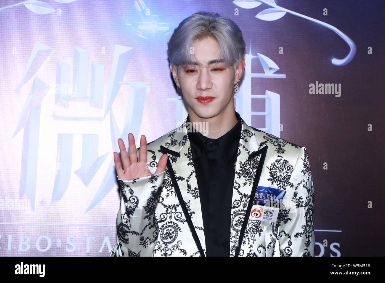 Mark Tuan of South Korean boy band Got7 poses as he arrives on the red  carpet for the Weibo Starlight Awards in Hong Kong, China, 11 April 2019  Stock Photo - Alamy, image size:1300x955