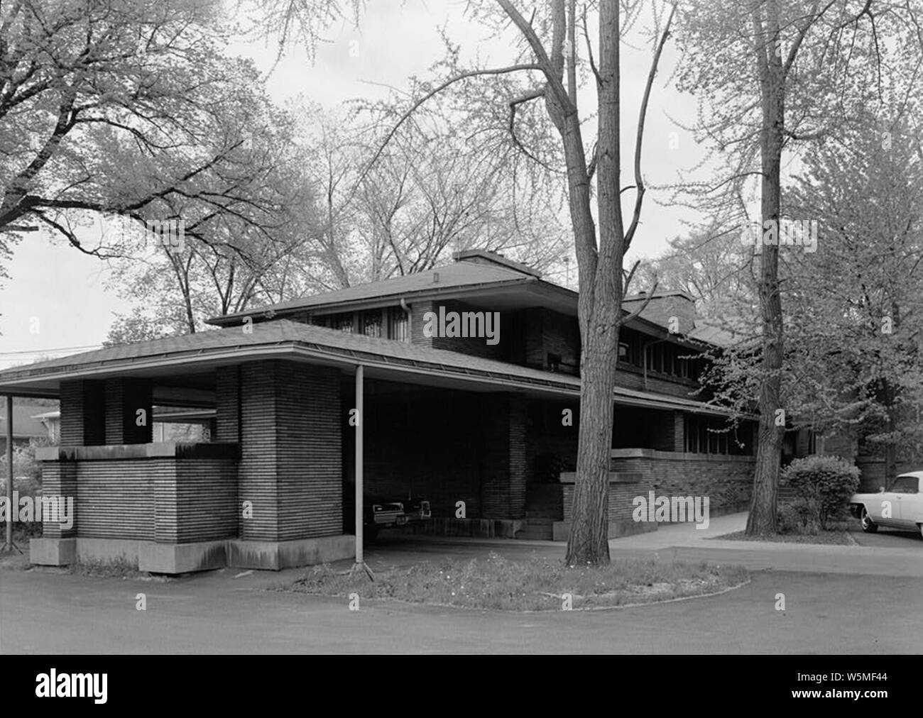 D. D. Martin House West side elevation and porte cochere HABS NY,15