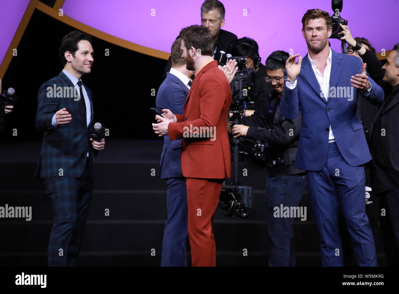 Endgame movie premiere sales