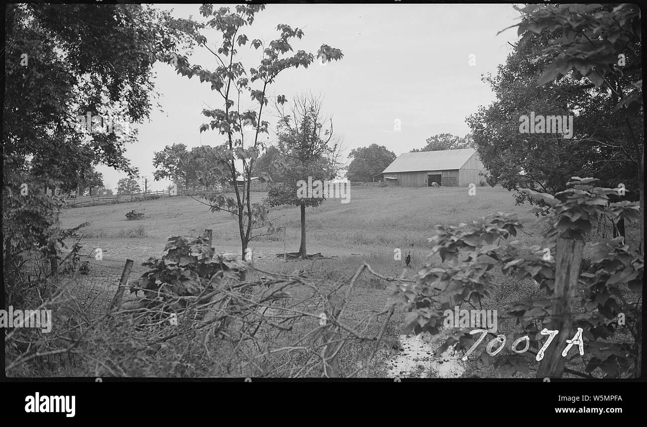 Farm scene Black and White Stock Photos & Images - Alamy
