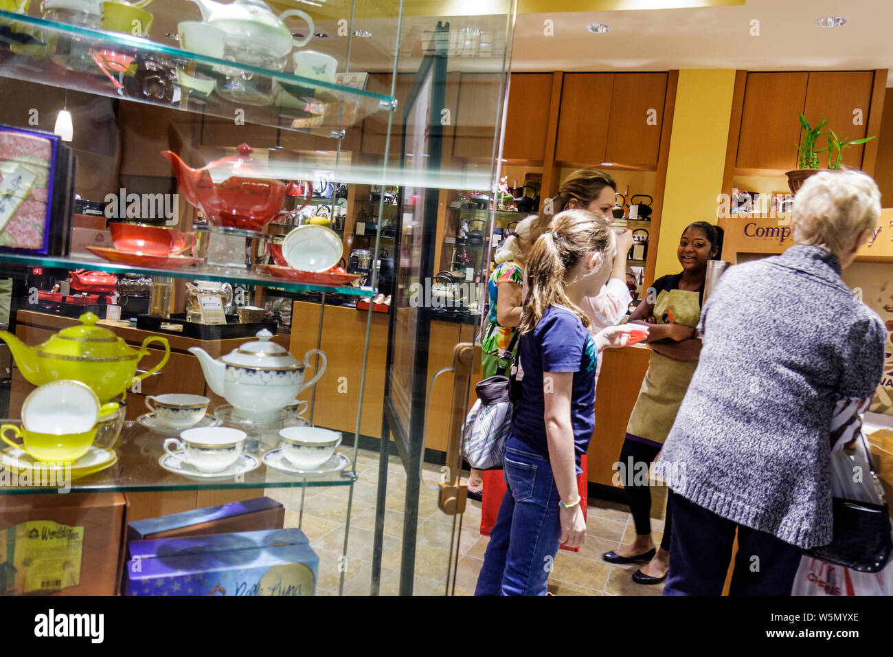 Palm Beach Gardens Florida,The Gardens Mall,Teavana,specialty store