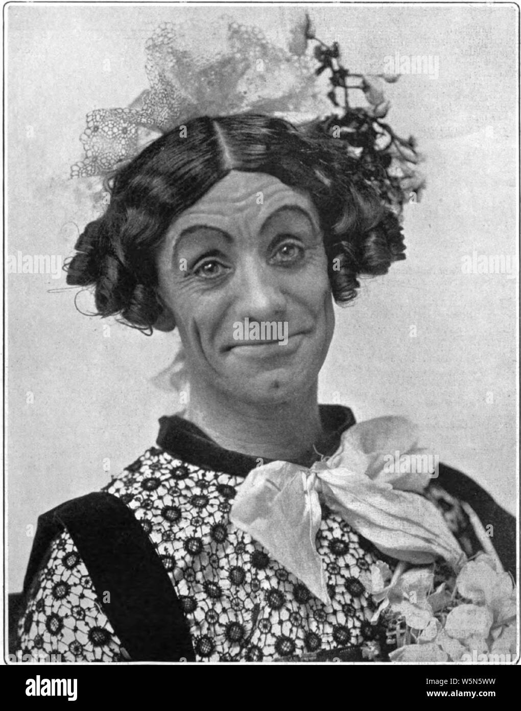 Dan Leno 1903 Stock Photo Alamy