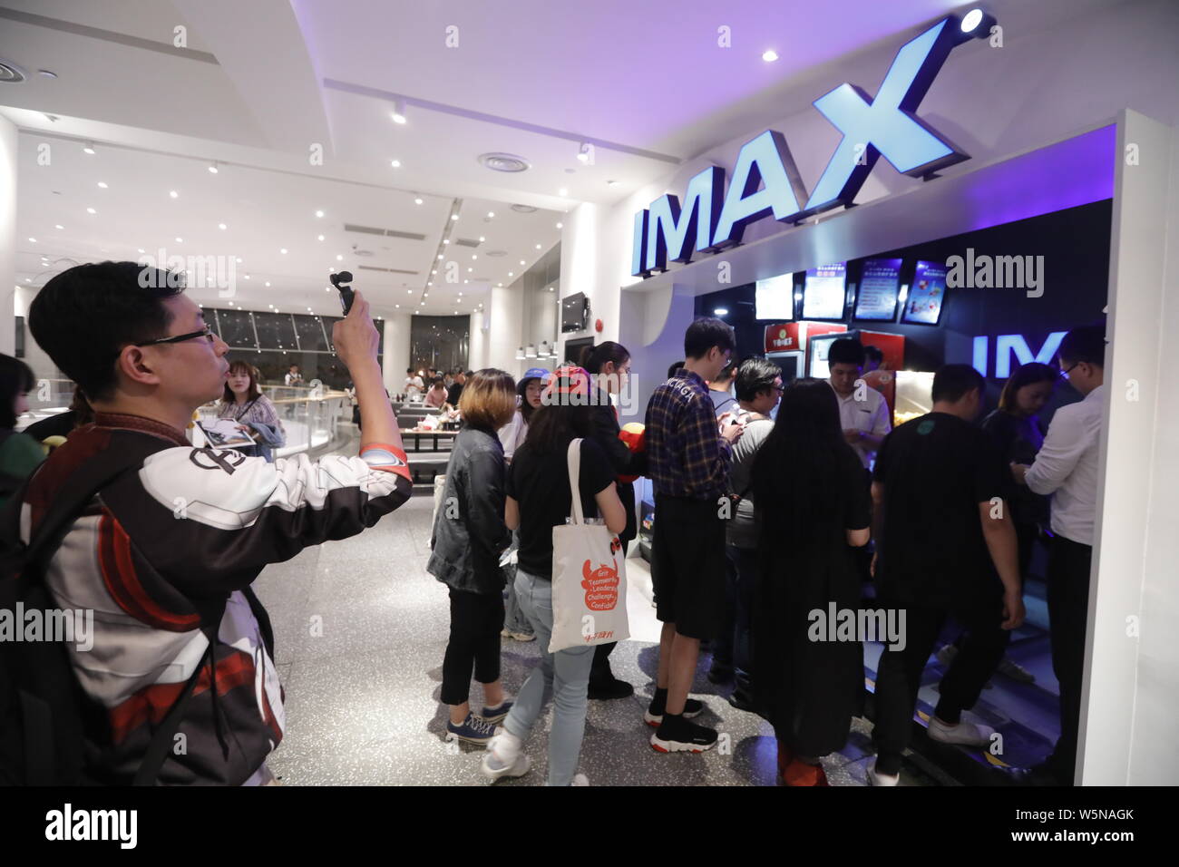endgame midnight premiere