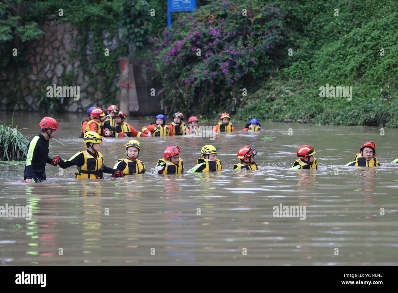 Chinese firefighters search for missing workers after 16 workers in ...
