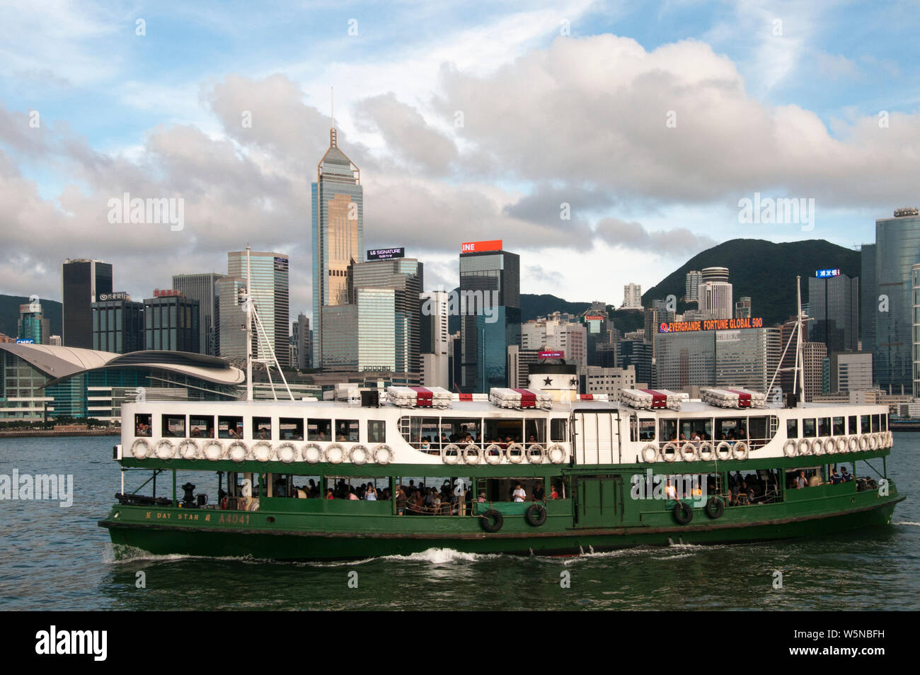 star-ferry-crossing-victoria-harbour-hong-kong-china-stock-photo-alamy