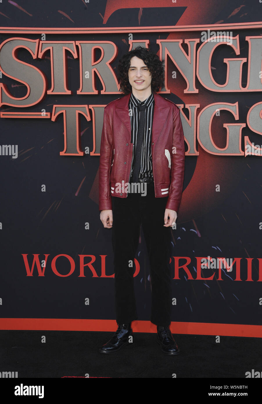 Stranger Things 3 Season Premiere Featuring Finn Wolfhard Where Los