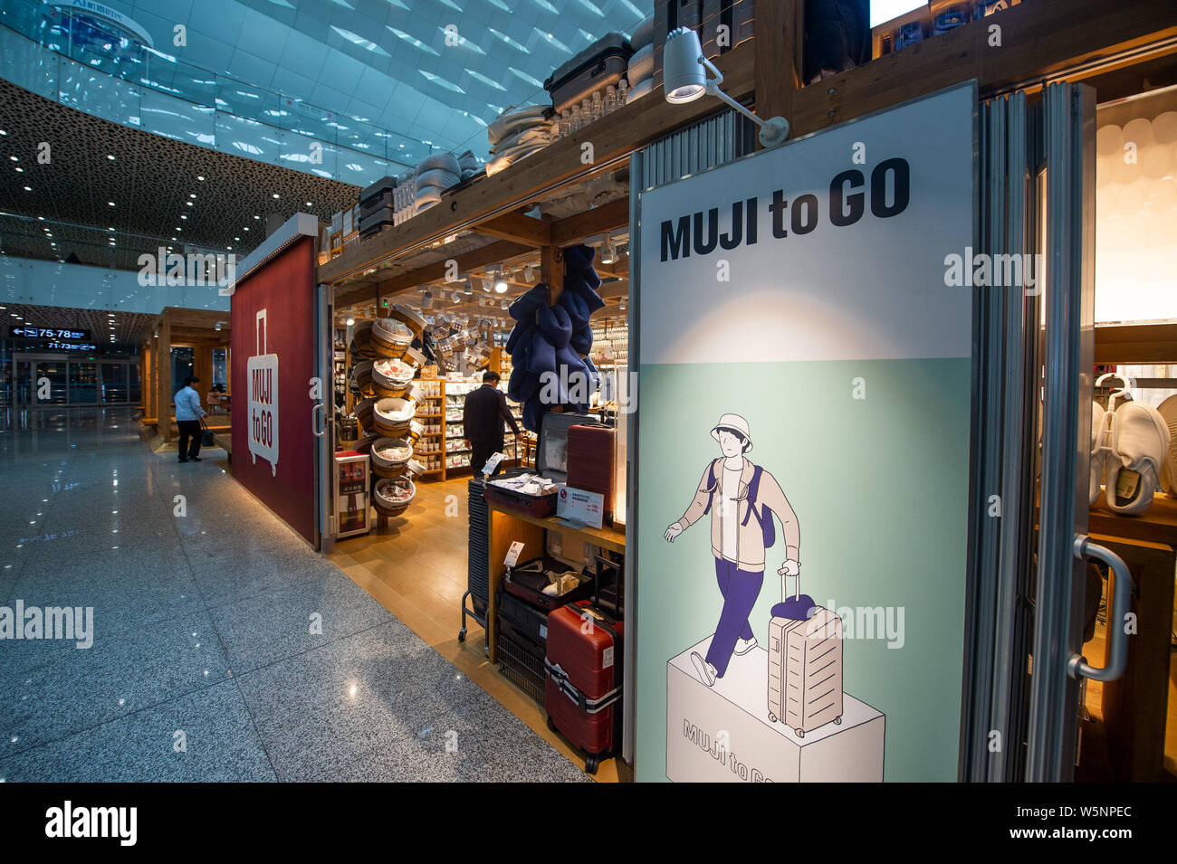 Interior view of the MUJI to GO store at the Shenzhen Bao'an International Airport in Shenzhen city, south China's Guangdong province, 9 May 2019.   D Stock Photo