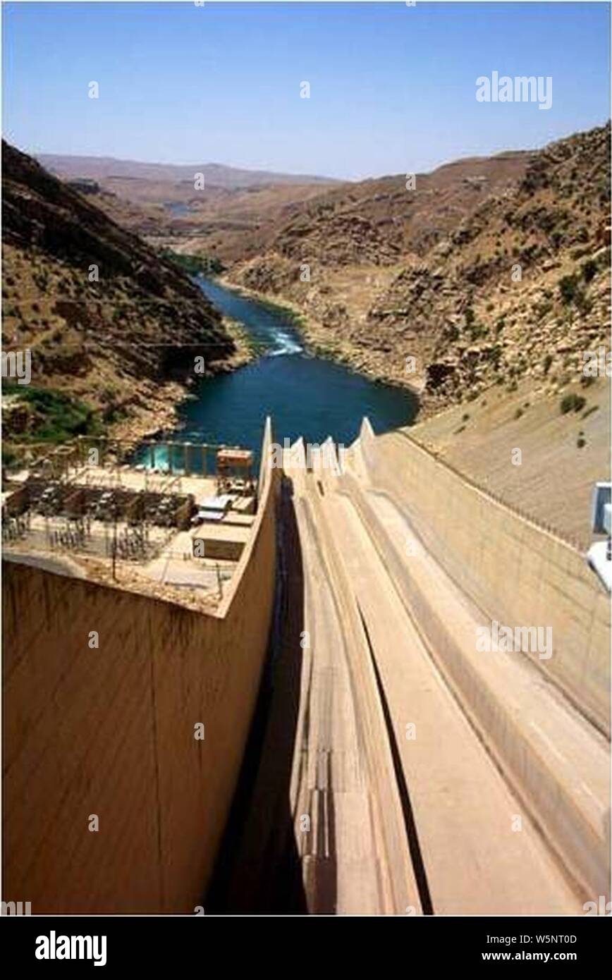 Darbandikhan Dam Spillway USACE NWD Stock Photo Alamy