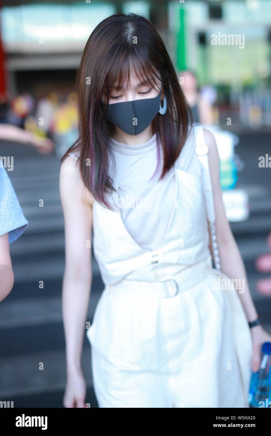 Wang xinling hi-res stock photography and images - Alamy