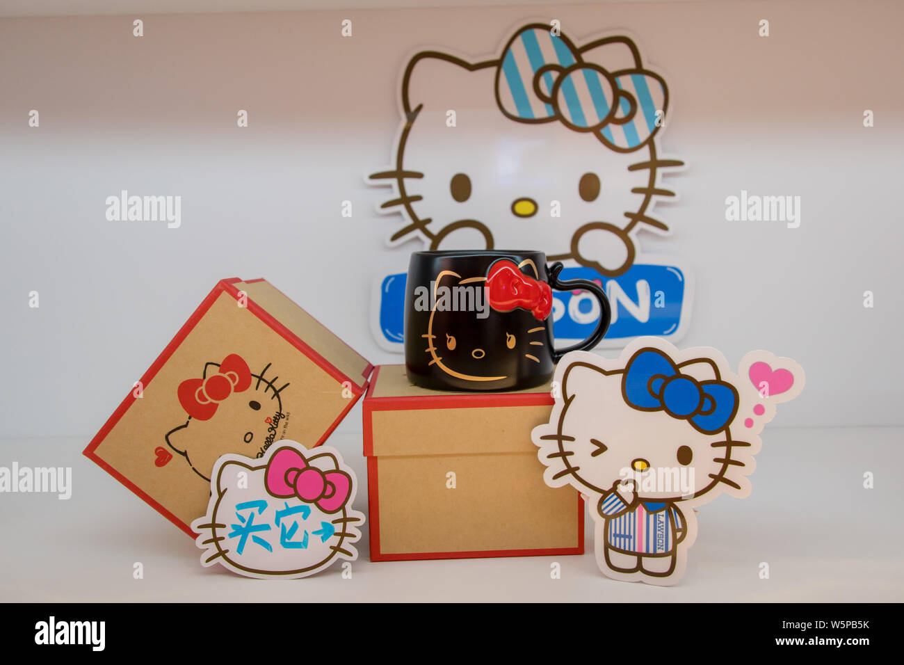 Hello Kitty Store in Siam Square One Mall, Bangkok Editorial Stock Image -  Image of assortment, editorial: 152146264