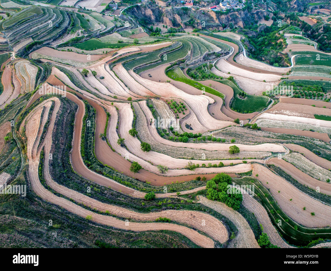Hanyuan county hi res stock photography and images Alamy