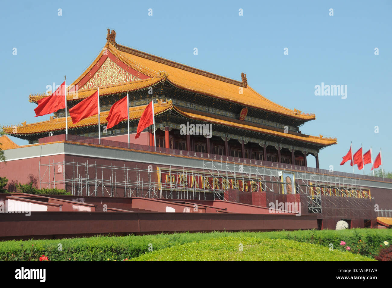 Scaffoldings are built in front of the Tiananmen Rostrum for a renovation project in Beijing, China, 6 May 2019. Stock Photo