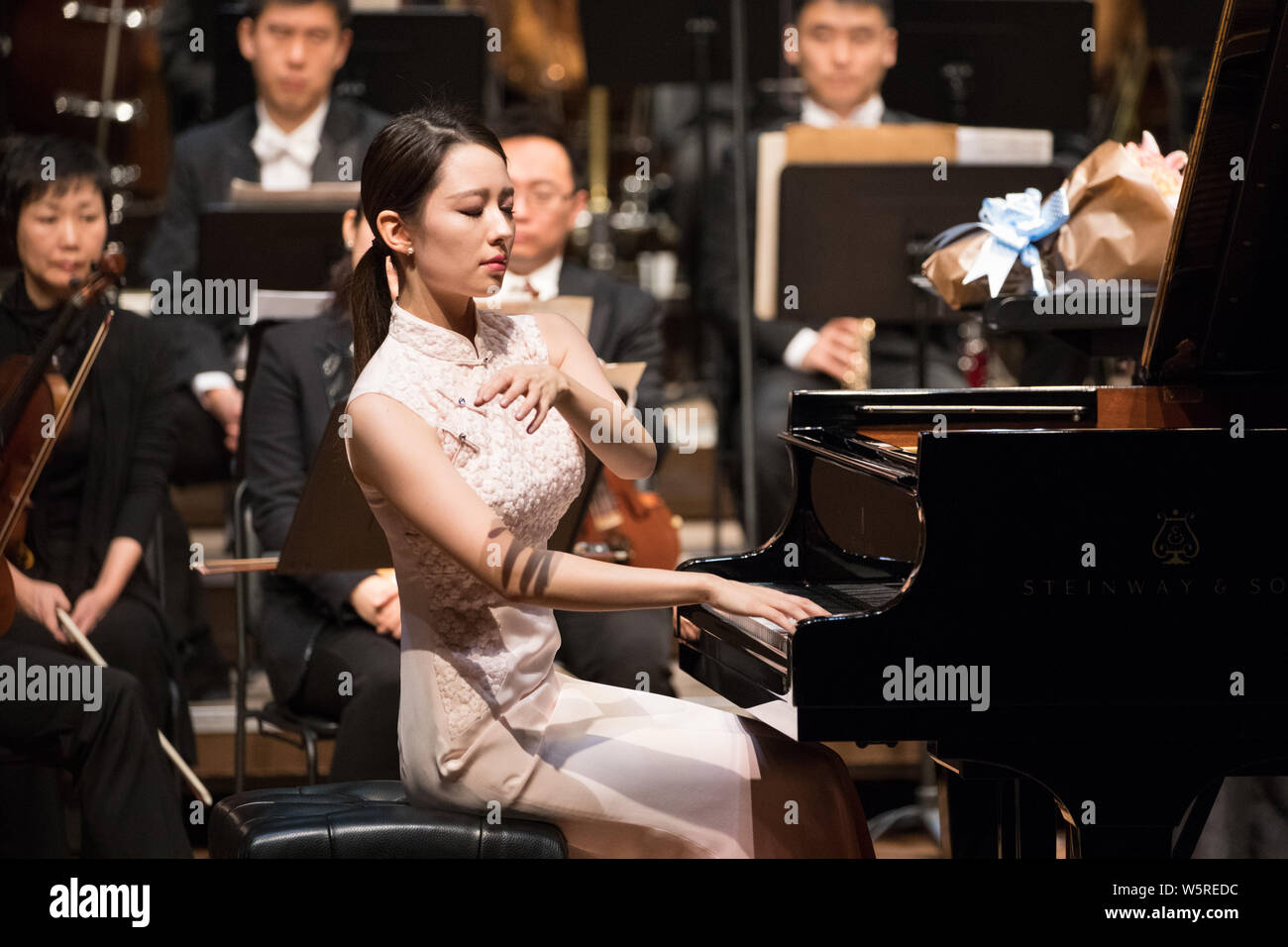FILEGina Alice Redlinger, the wife of Chinese pianist Lang Lang