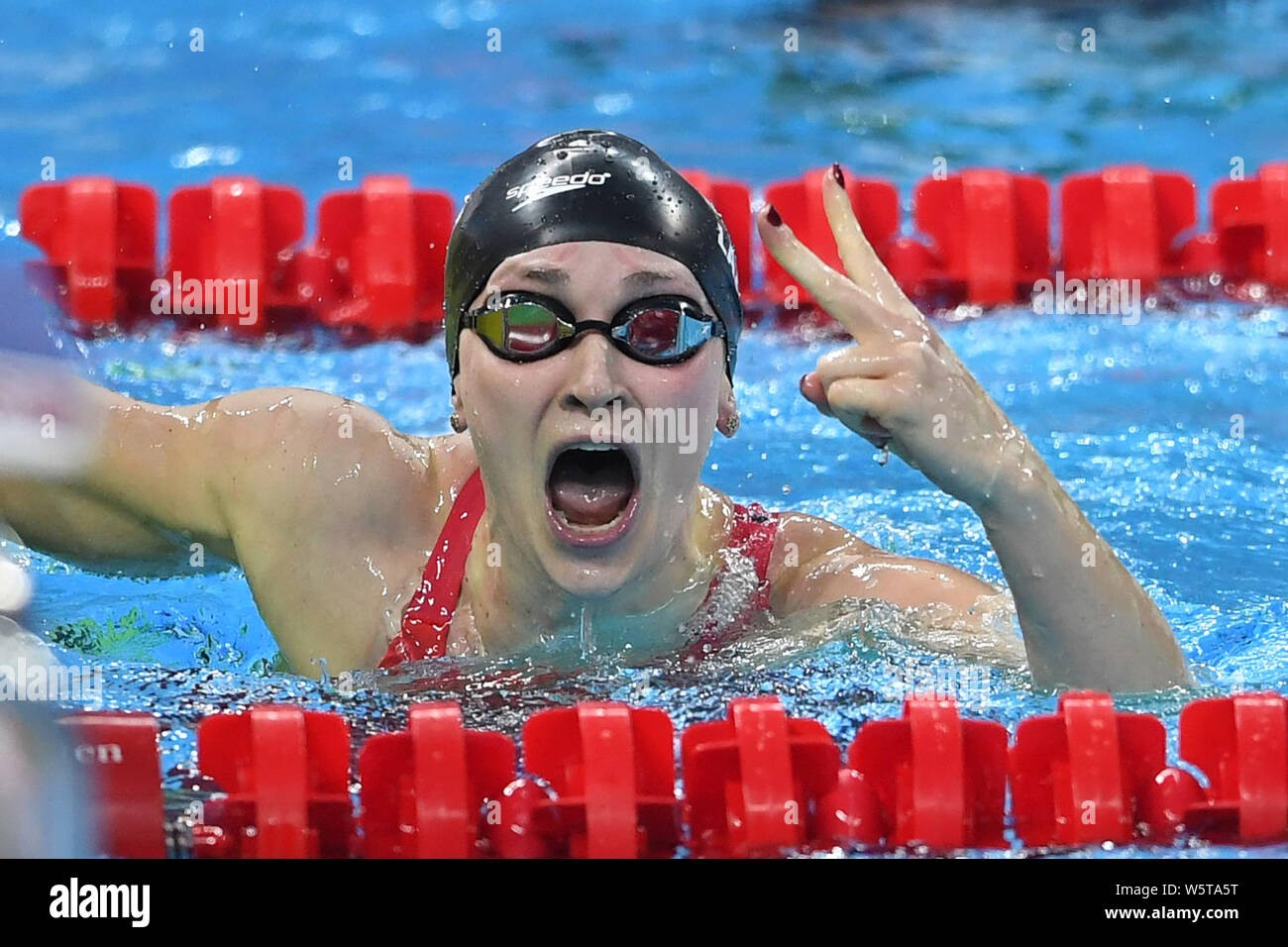 Annie Lazor of the USA celebrates after winning the Women's 200m Breaststroke Final at the 14th FINA World Swimming Championships (25m) in Hangzhou ci Stock Photo