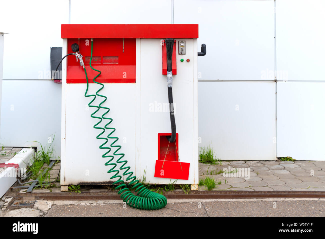 Vacuum Cleaners At Gas Stations at Adelina Simmons blog