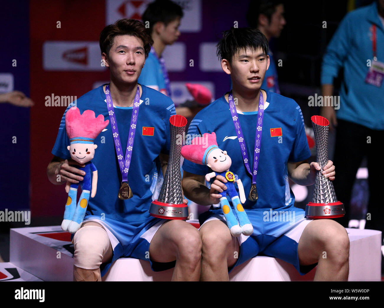 Li Junhui And Liu Yuchen Of China Pose With Their Trophies After Defeating Hiroyuki Endo And Yuta Watanabe Of Japan In Their Men S Doubles Final Match Stock Photo Alamy