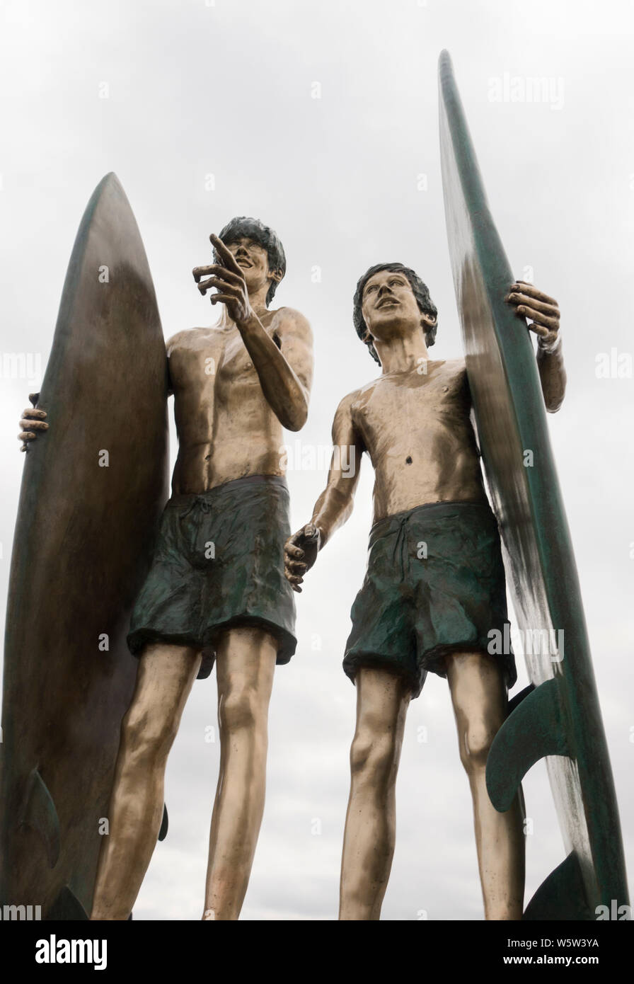 Anticipation surfer statue in Virginia Beach Stock Photo Alamy