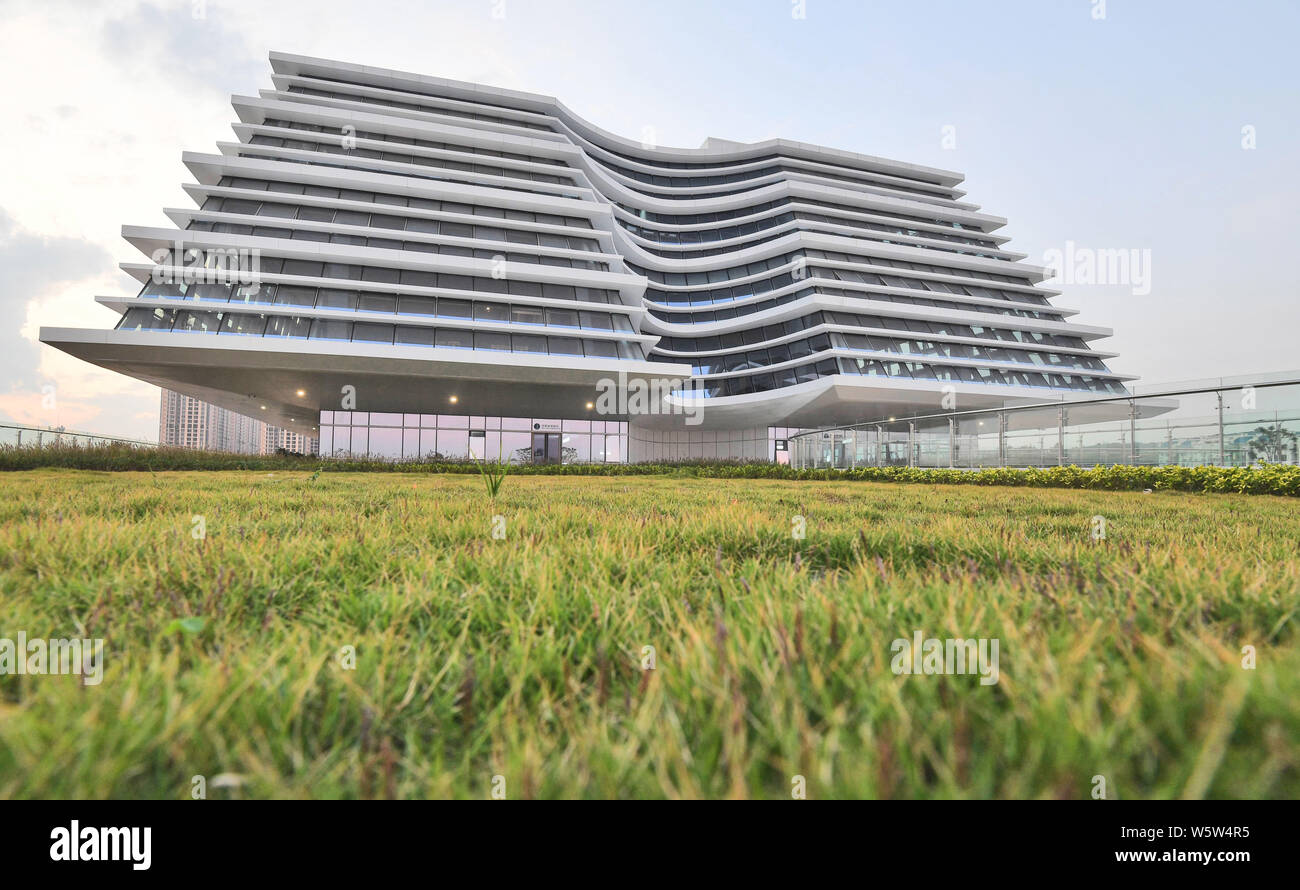 Library Shapes A view of the newly-built Nanning Public Library featuring the shape of ...