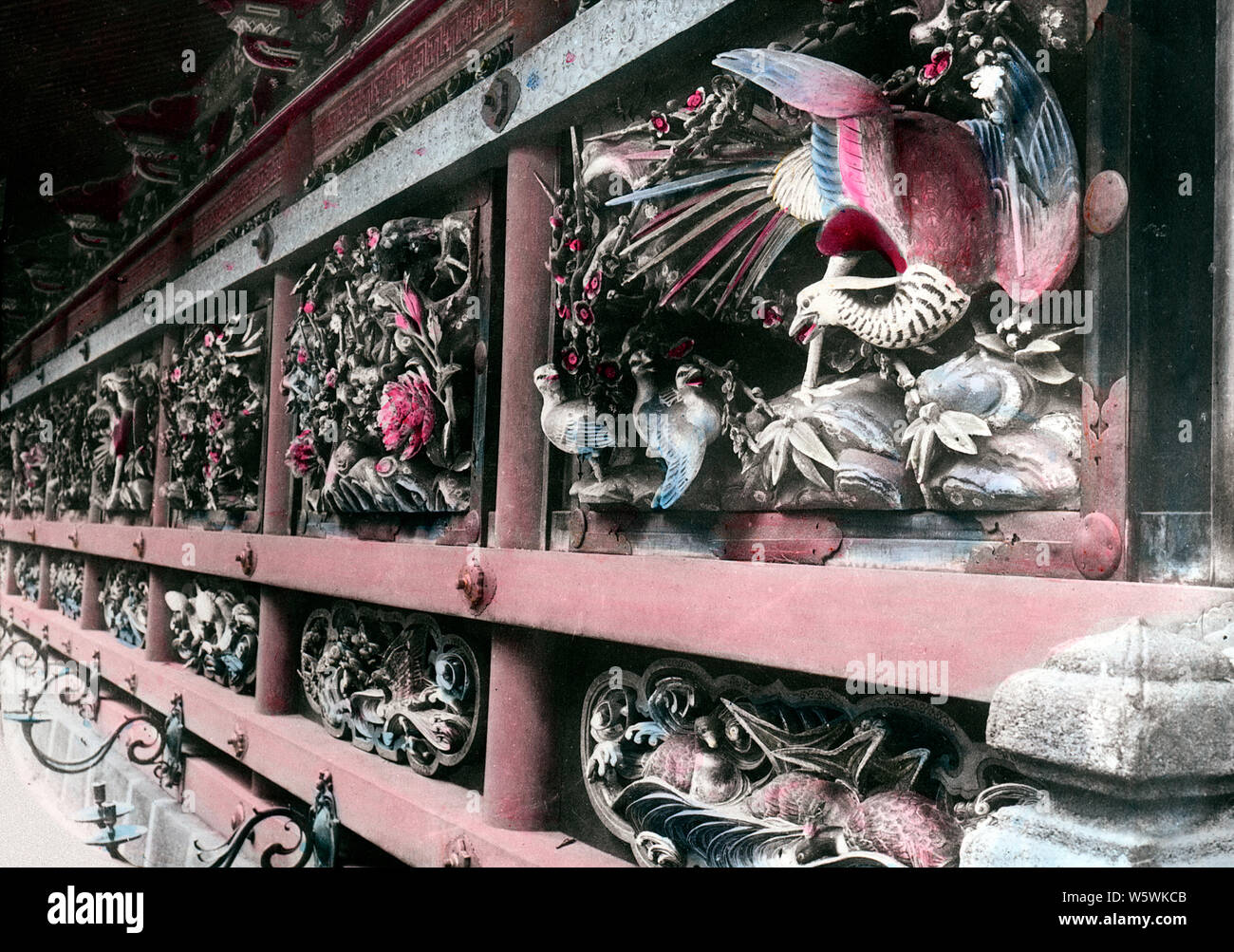 [ 1890s Japan - Japanese Wood Carvings in Nikko ] — Wood carvings in