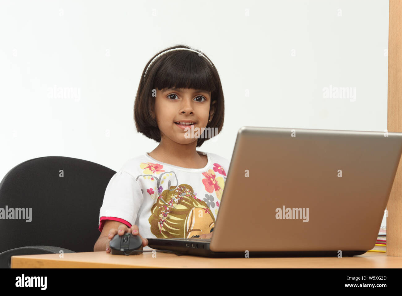 Computer Garil Boy Images Girl holding computer mouse hi-res stock photography and images - Alamy