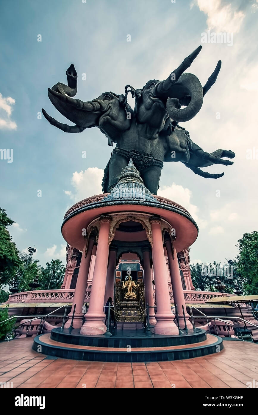 The giant three heads elephant statue in Erawan museum of Bangkok Stock Photo