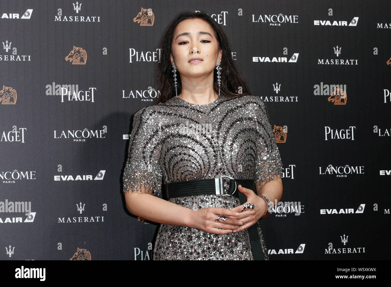 TAIWAN OUT**Chinese actress Gong Li arrives on the red carpet for the 55th  Golden Horse Awards in Taipei, Taiwan, 17 November 2018 Stock Photo - Alamy