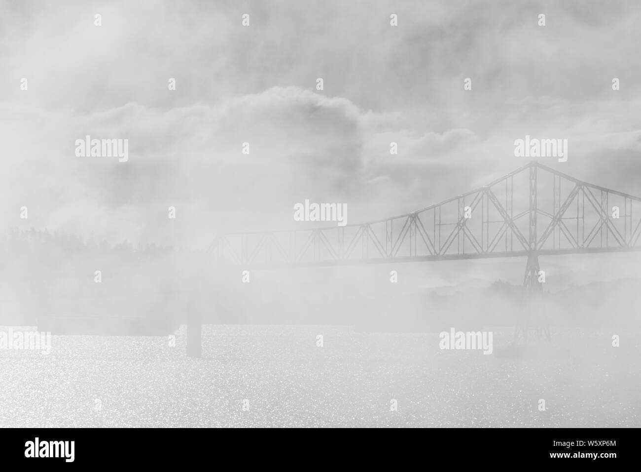 Astoria Bridge in fog, Astoria, Oregon, USA Stock Photo
