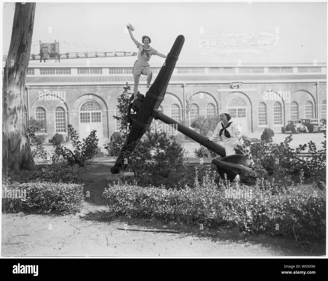 Seronoi Archor in the middle of Alden Park across from the