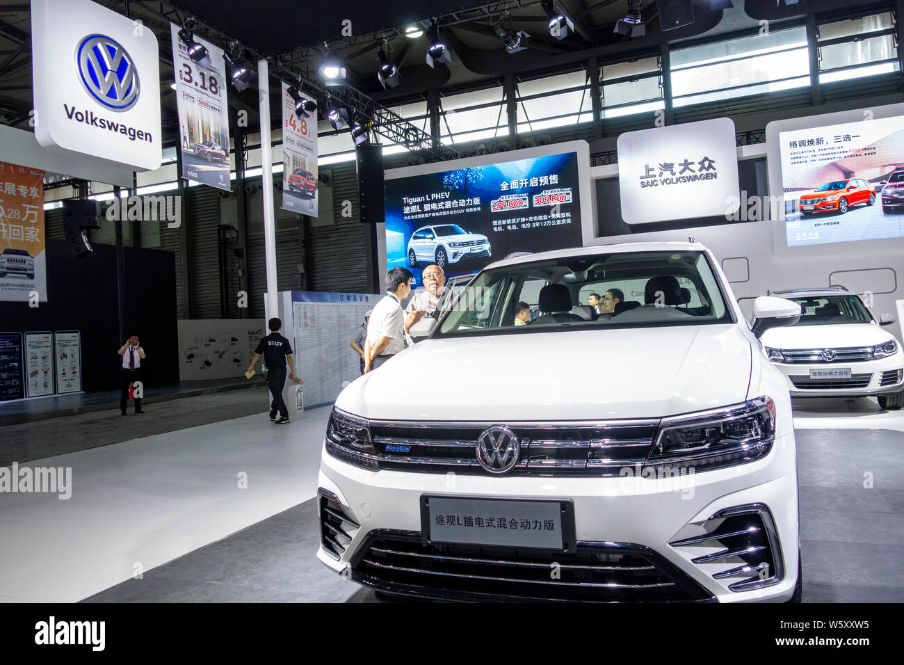 --FILE--A Volkswagen Tiguan L is on display during the Shanghai Pudong International Automotive Exhibition 2018 in Shanghai, China, 28 September 2018. Stock Photo