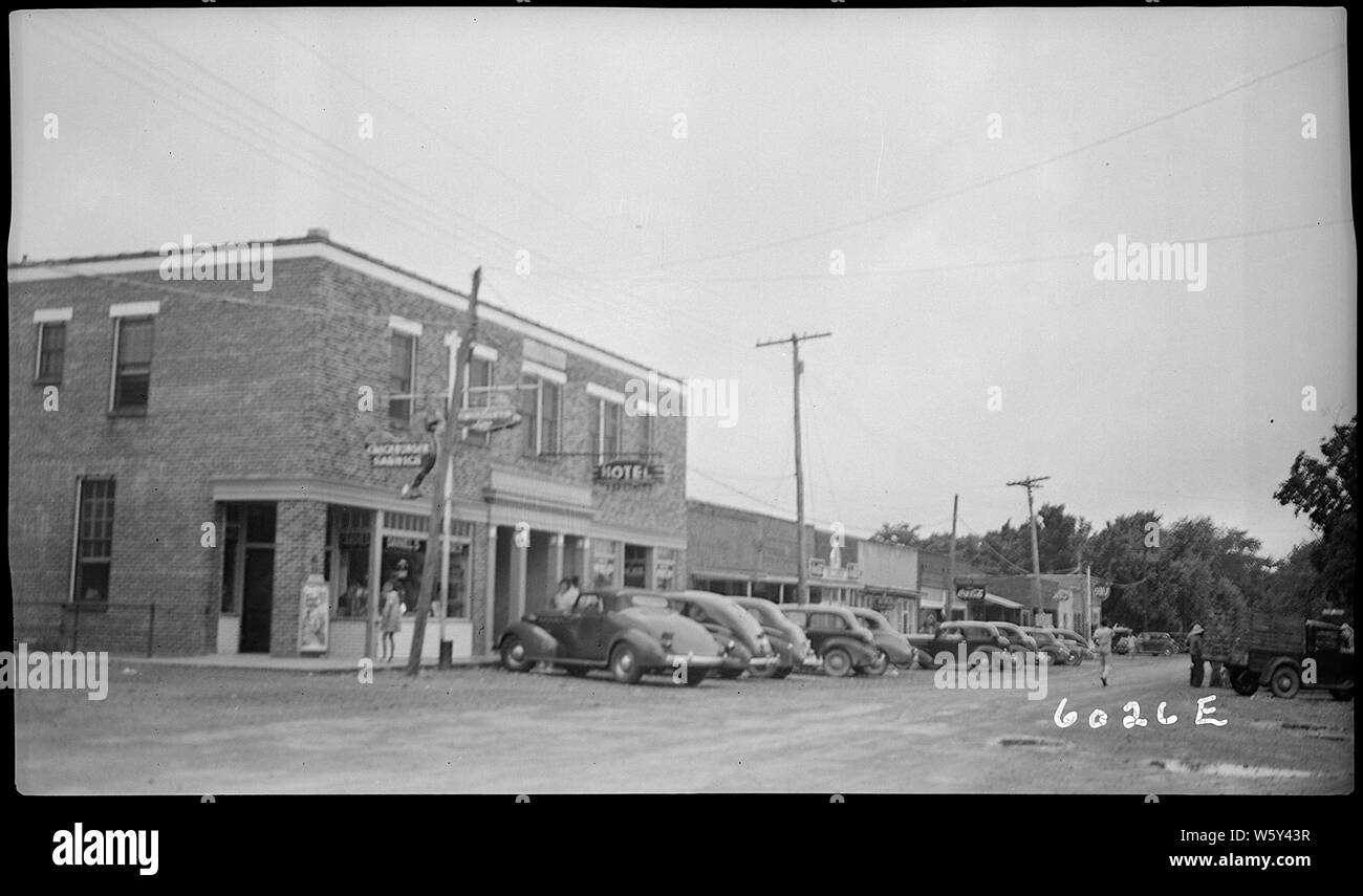 Oil street Black and White Stock Photos & Images - Page 2 - Alamy